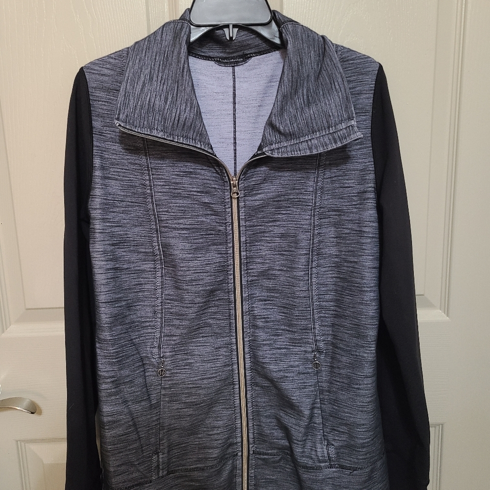 Lululemon Zip Up